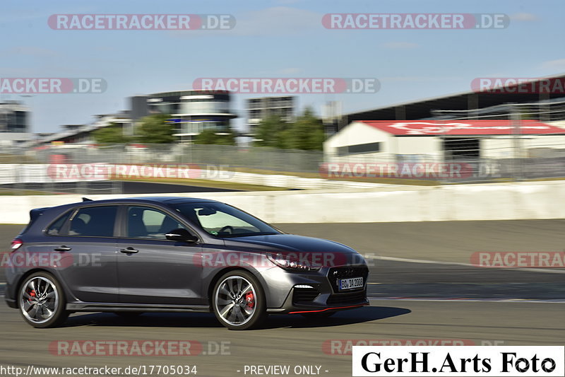 Bild #17705034 - Touristenfahrten Nürburgring Grand-Prix-Strecke (05.07.2022)