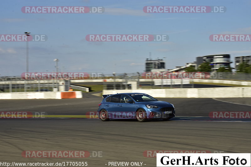 Bild #17705055 - Touristenfahrten Nürburgring Grand-Prix-Strecke (05.07.2022)