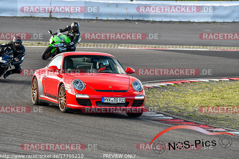 Bild #17705210 - Touristenfahrten Nürburgring Grand-Prix-Strecke (05.07.2022)