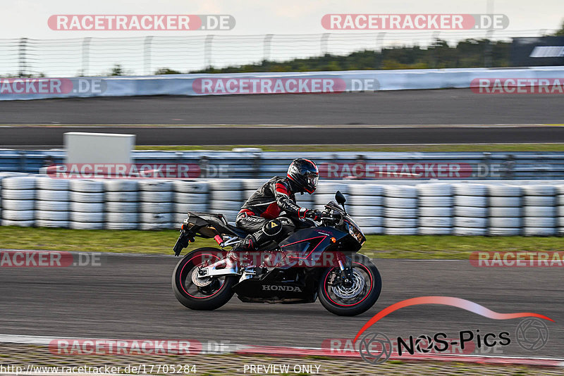 Bild #17705284 - Touristenfahrten Nürburgring Grand-Prix-Strecke (05.07.2022)