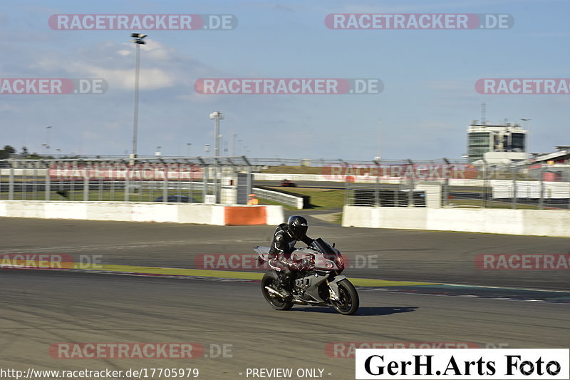 Bild #17705979 - Touristenfahrten Nürburgring Grand-Prix-Strecke (05.07.2022)