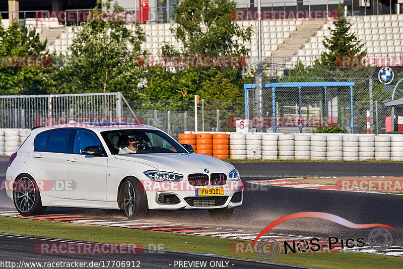 Bild #17706912 - Touristenfahrten Nürburgring Grand-Prix-Strecke (05.07.2022)