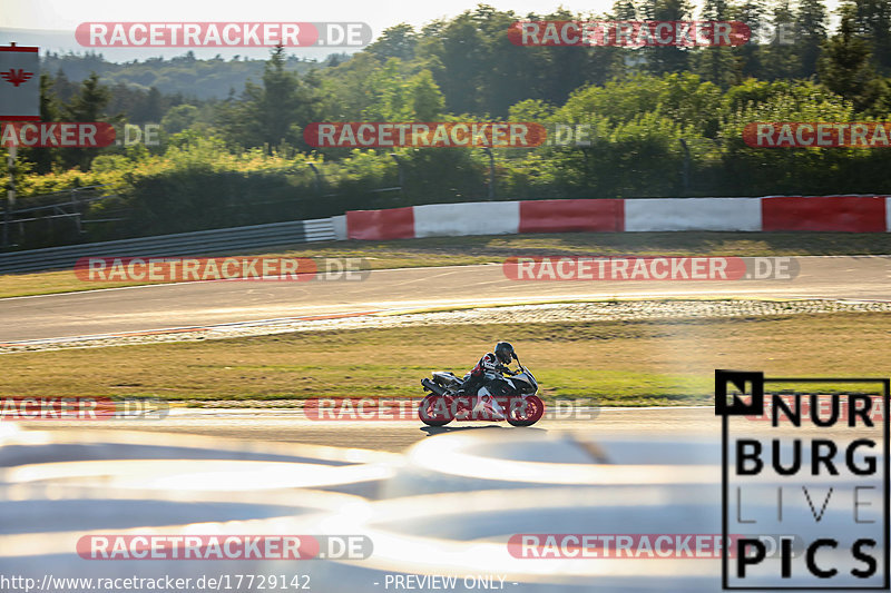 Bild #17729142 - Touristenfahrten Nürburgring Grand-Prix-Strecke (05.07.2022)