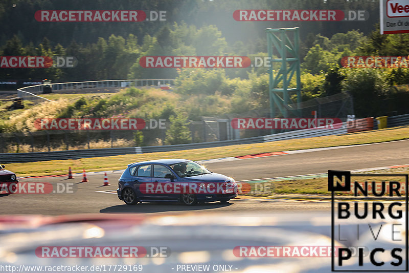 Bild #17729169 - Touristenfahrten Nürburgring Grand-Prix-Strecke (05.07.2022)