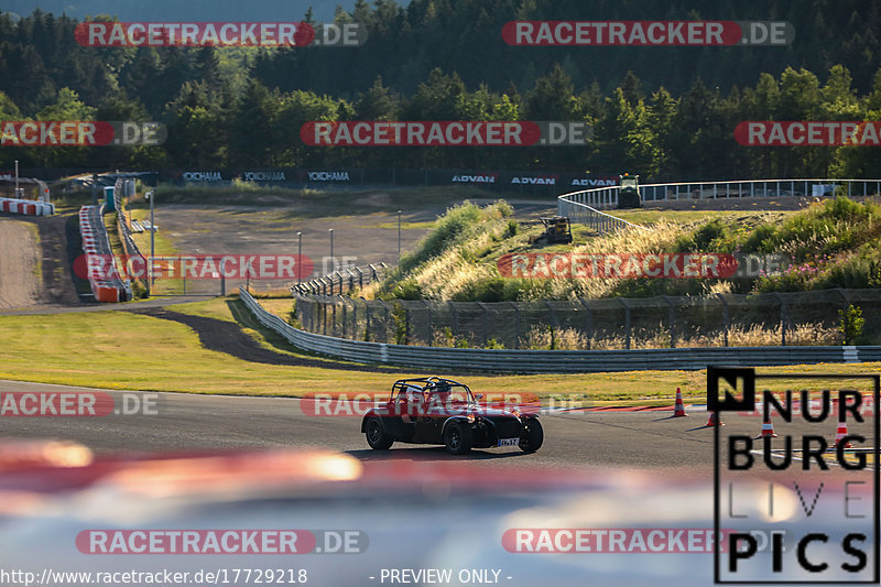 Bild #17729218 - Touristenfahrten Nürburgring Grand-Prix-Strecke (05.07.2022)