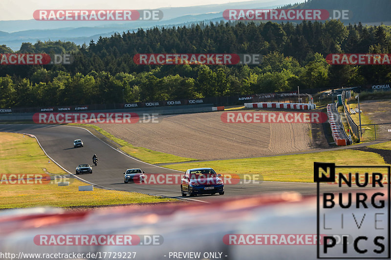 Bild #17729227 - Touristenfahrten Nürburgring Grand-Prix-Strecke (05.07.2022)