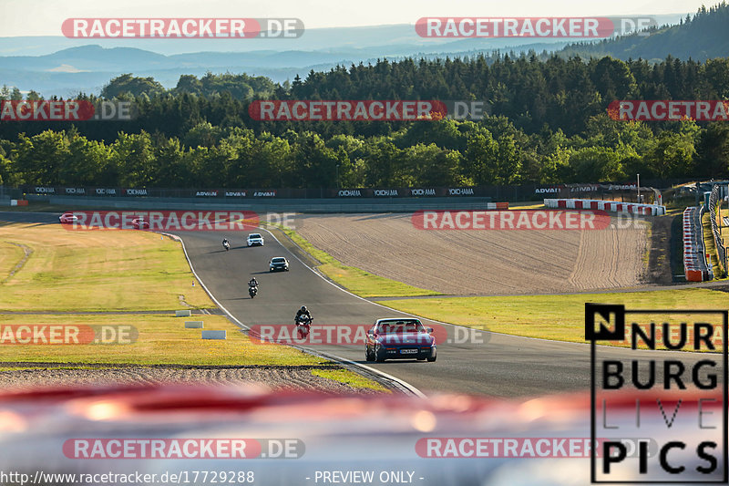 Bild #17729288 - Touristenfahrten Nürburgring Grand-Prix-Strecke (05.07.2022)