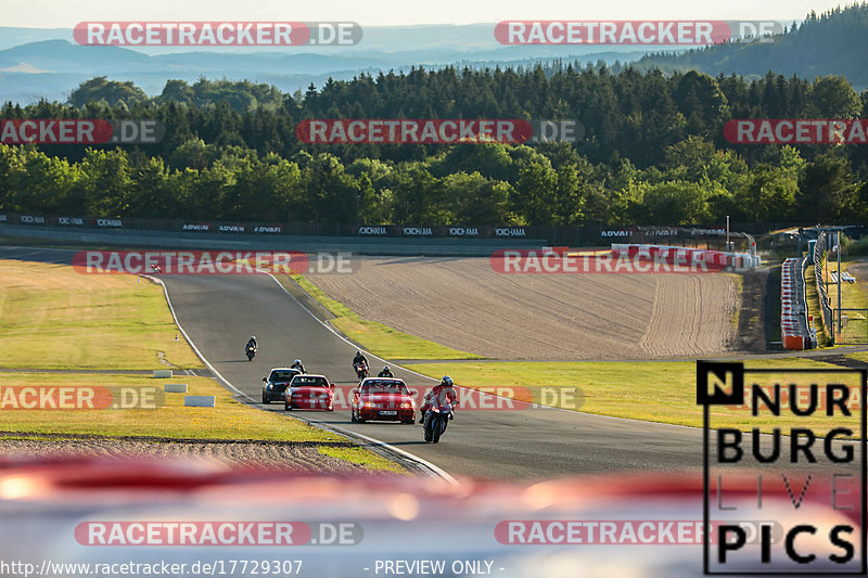 Bild #17729307 - Touristenfahrten Nürburgring Grand-Prix-Strecke (05.07.2022)