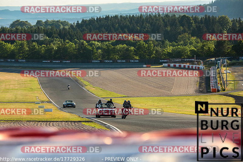 Bild #17729326 - Touristenfahrten Nürburgring Grand-Prix-Strecke (05.07.2022)