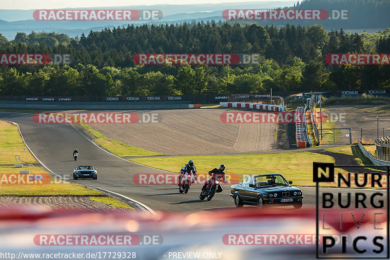 Bild #17729328 - Touristenfahrten Nürburgring Grand-Prix-Strecke (05.07.2022)