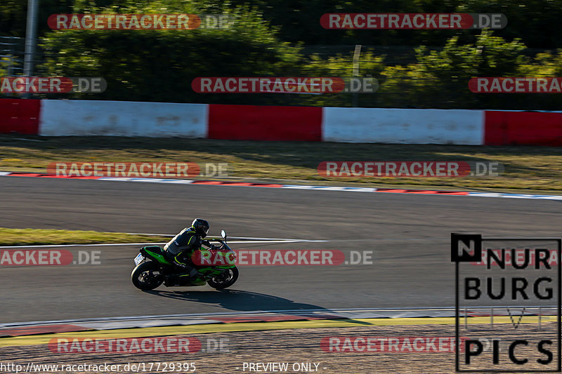 Bild #17729395 - Touristenfahrten Nürburgring Grand-Prix-Strecke (05.07.2022)