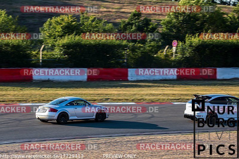 Bild #17729413 - Touristenfahrten Nürburgring Grand-Prix-Strecke (05.07.2022)