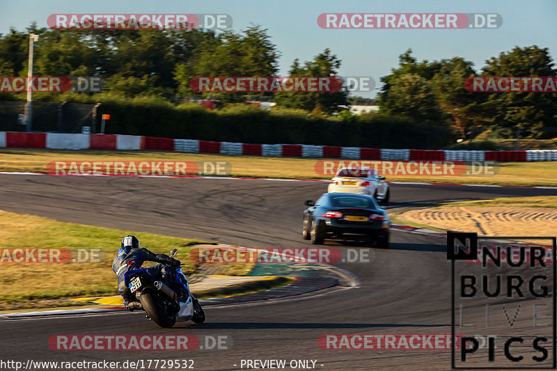 Bild #17729532 - Touristenfahrten Nürburgring Grand-Prix-Strecke (05.07.2022)