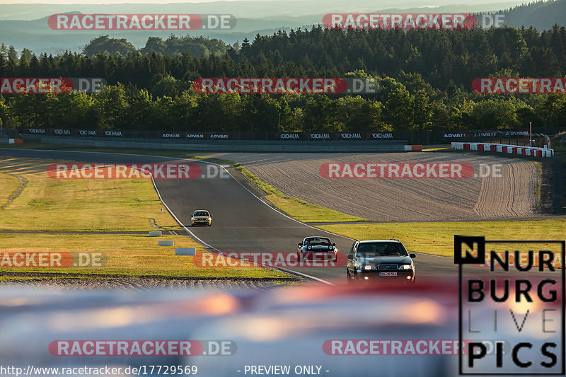 Bild #17729569 - Touristenfahrten Nürburgring Grand-Prix-Strecke (05.07.2022)