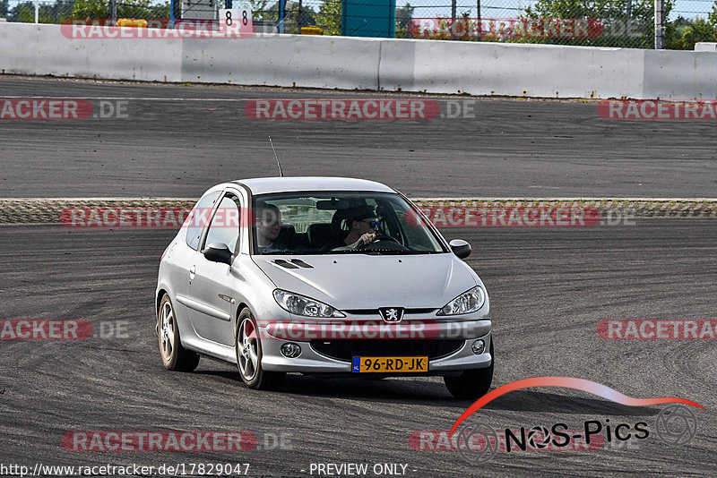 Bild #17829047 - Touristenfahrten Nürburgring Grand-Prix-Strecke (12.07.2022)