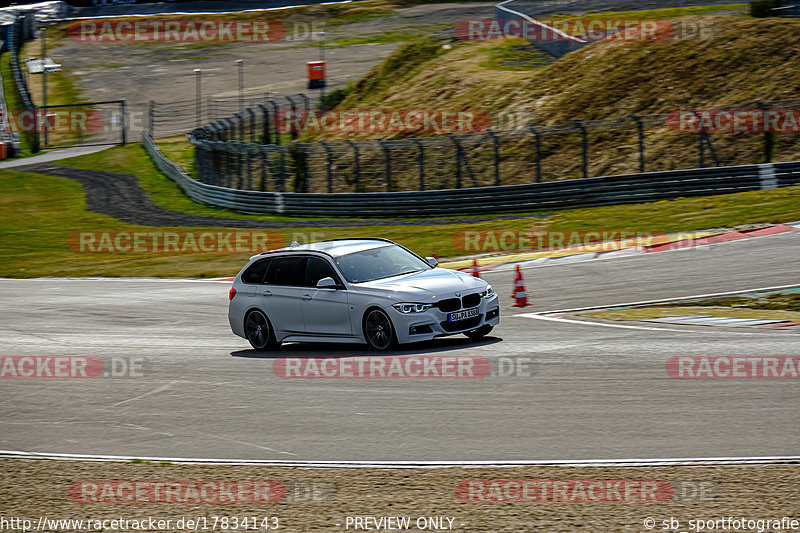 Bild #17834143 - Touristenfahrten Nürburgring Grand-Prix-Strecke (12.07.2022)