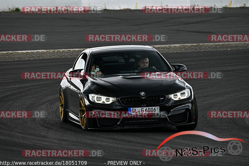 Bild #18051709 - Touristenfahrten Nürburgring Grand-Prix-Strecke (26.07.2022)