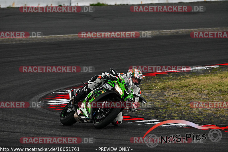 Bild #18051761 - Touristenfahrten Nürburgring Grand-Prix-Strecke (26.07.2022)