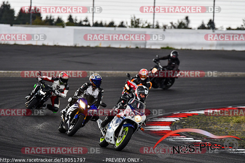 Bild #18051797 - Touristenfahrten Nürburgring Grand-Prix-Strecke (26.07.2022)