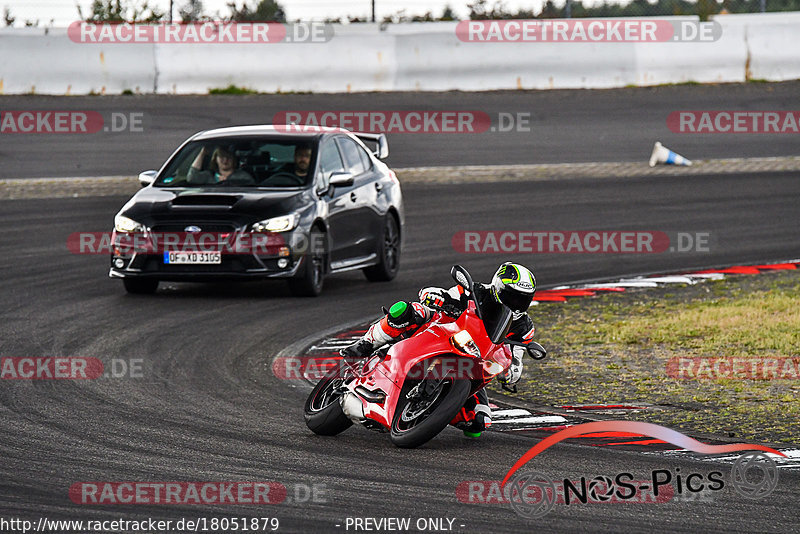 Bild #18051879 - Touristenfahrten Nürburgring Grand-Prix-Strecke (26.07.2022)