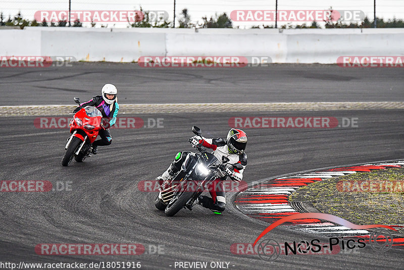 Bild #18051916 - Touristenfahrten Nürburgring Grand-Prix-Strecke (26.07.2022)