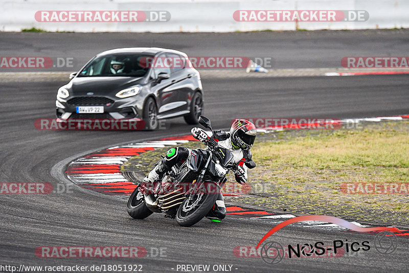 Bild #18051922 - Touristenfahrten Nürburgring Grand-Prix-Strecke (26.07.2022)