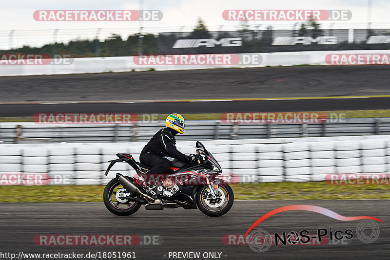 Bild #18051961 - Touristenfahrten Nürburgring Grand-Prix-Strecke (26.07.2022)