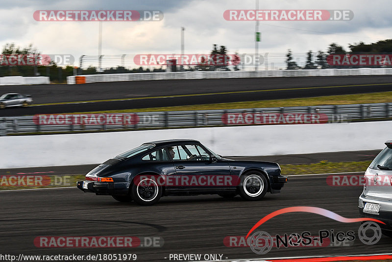 Bild #18051979 - Touristenfahrten Nürburgring Grand-Prix-Strecke (26.07.2022)