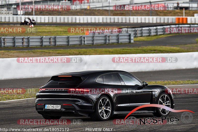 Bild #18052172 - Touristenfahrten Nürburgring Grand-Prix-Strecke (26.07.2022)