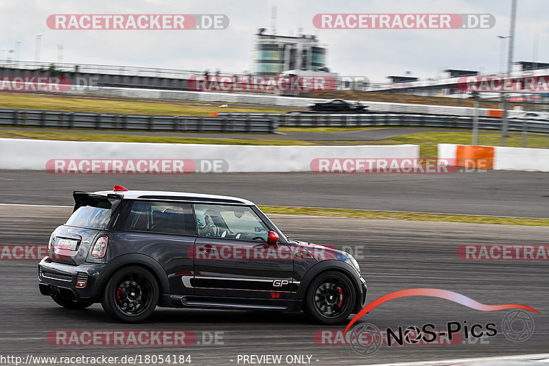 Bild #18054184 - Touristenfahrten Nürburgring Grand-Prix-Strecke (26.07.2022)