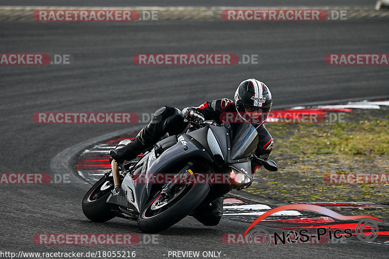 Bild #18055216 - Touristenfahrten Nürburgring Grand-Prix-Strecke (26.07.2022)