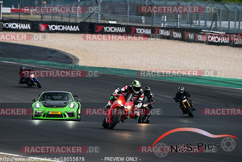 Bild #18055878 - Touristenfahrten Nürburgring Grand-Prix-Strecke (26.07.2022)