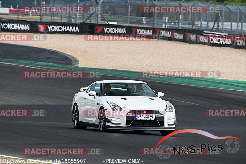 Bild #18055907 - Touristenfahrten Nürburgring Grand-Prix-Strecke (26.07.2022)