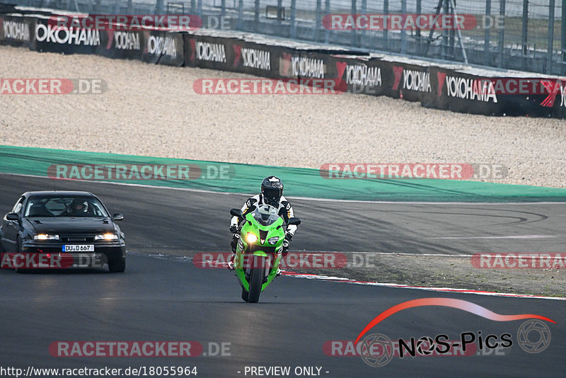 Bild #18055964 - Touristenfahrten Nürburgring Grand-Prix-Strecke (26.07.2022)