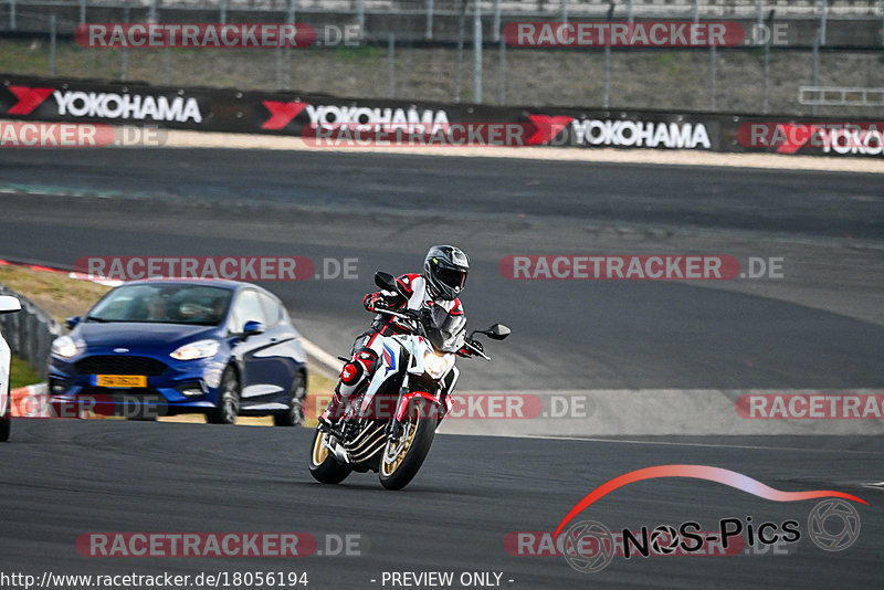 Bild #18056194 - Touristenfahrten Nürburgring Grand-Prix-Strecke (26.07.2022)