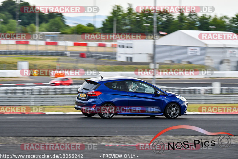 Bild #18056242 - Touristenfahrten Nürburgring Grand-Prix-Strecke (26.07.2022)