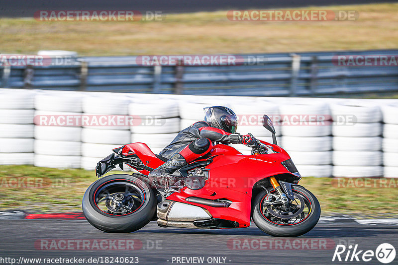 Bild #18240623 - Touristenfahrten Nürburgring Grand-Prix-Strecke (02.08.2022)