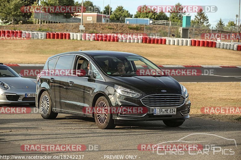 Bild #18242237 - Touristenfahrten Nürburgring Grand-Prix-Strecke (02.08.2022)