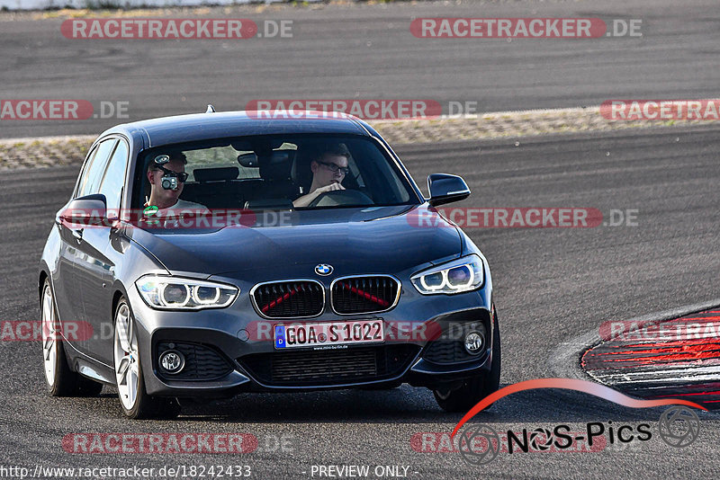 Bild #18242433 - Touristenfahrten Nürburgring Grand-Prix-Strecke (02.08.2022)