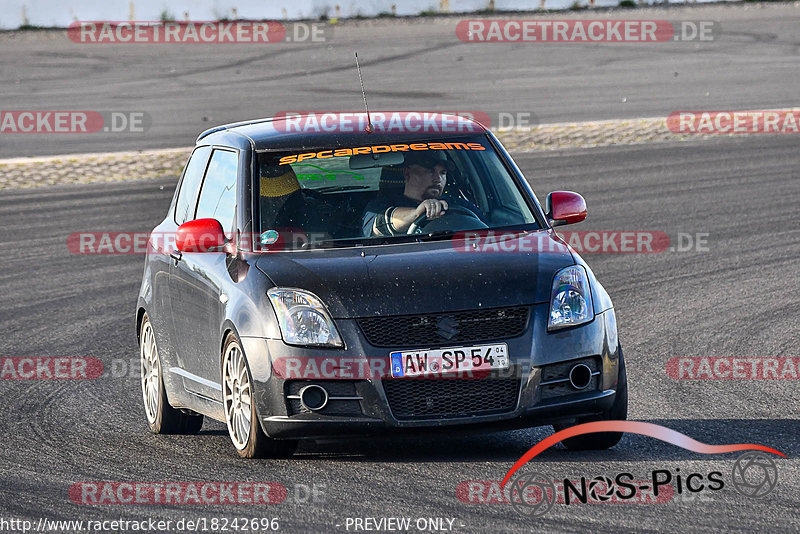 Bild #18242696 - Touristenfahrten Nürburgring Grand-Prix-Strecke (02.08.2022)