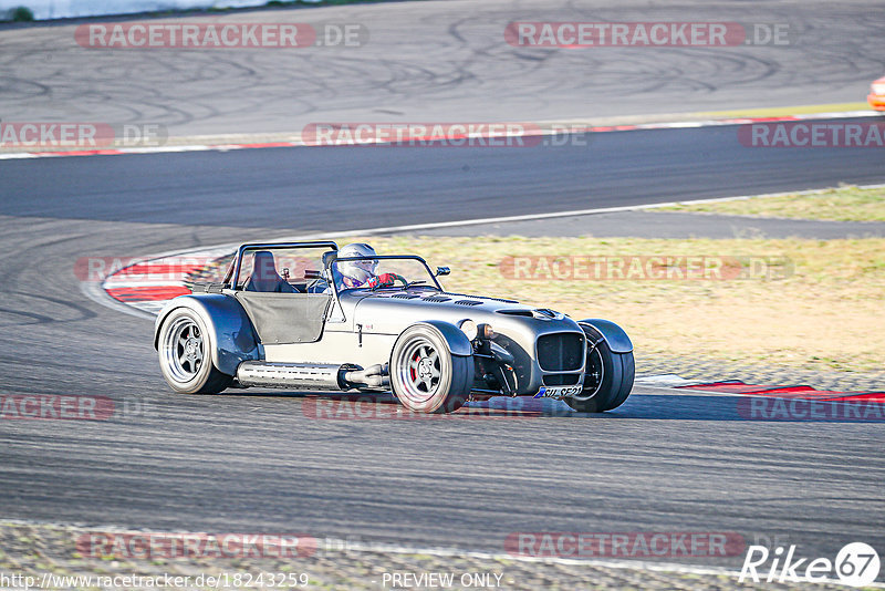 Bild #18243259 - Touristenfahrten Nürburgring Grand-Prix-Strecke (02.08.2022)