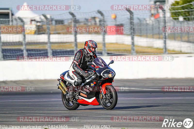 Bild #18243606 - Touristenfahrten Nürburgring Grand-Prix-Strecke (02.08.2022)