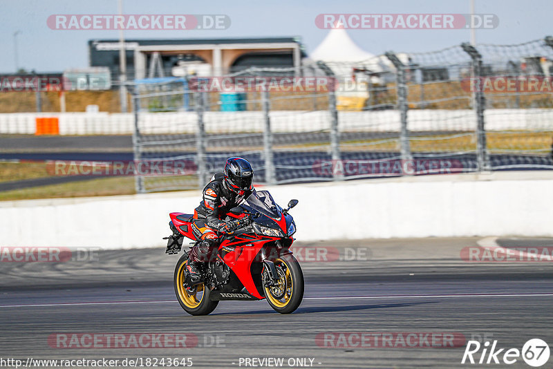 Bild #18243645 - Touristenfahrten Nürburgring Grand-Prix-Strecke (02.08.2022)