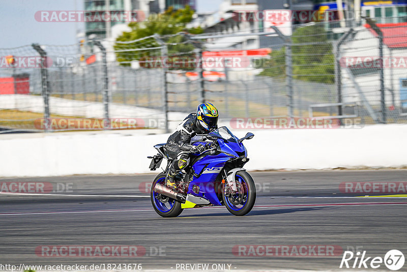 Bild #18243676 - Touristenfahrten Nürburgring Grand-Prix-Strecke (02.08.2022)