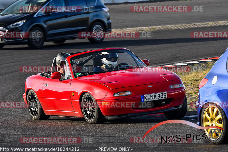 Bild #18244212 - Touristenfahrten Nürburgring Grand-Prix-Strecke (02.08.2022)