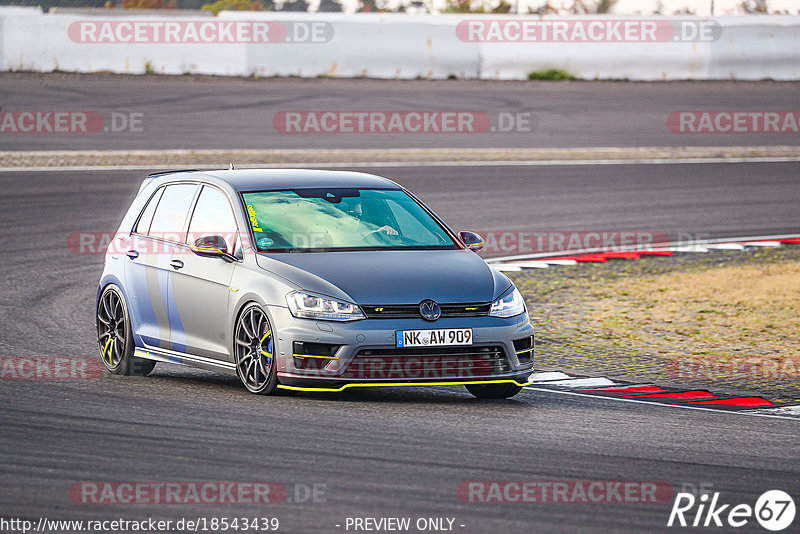 Bild #18543439 - Touristenfahrten Nürburgring Grand-Prix-Strecke (17.08.2022)