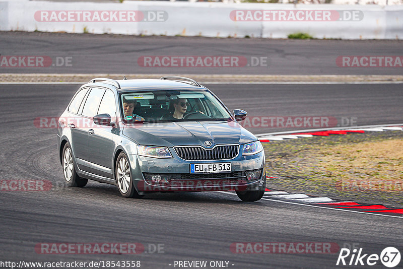 Bild #18543558 - Touristenfahrten Nürburgring Grand-Prix-Strecke (17.08.2022)