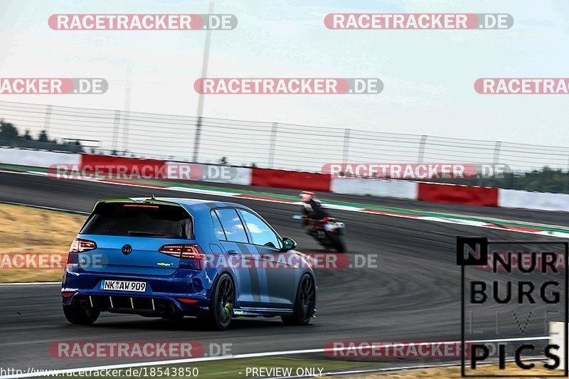 Bild #18543850 - Touristenfahrten Nürburgring Grand-Prix-Strecke (17.08.2022)