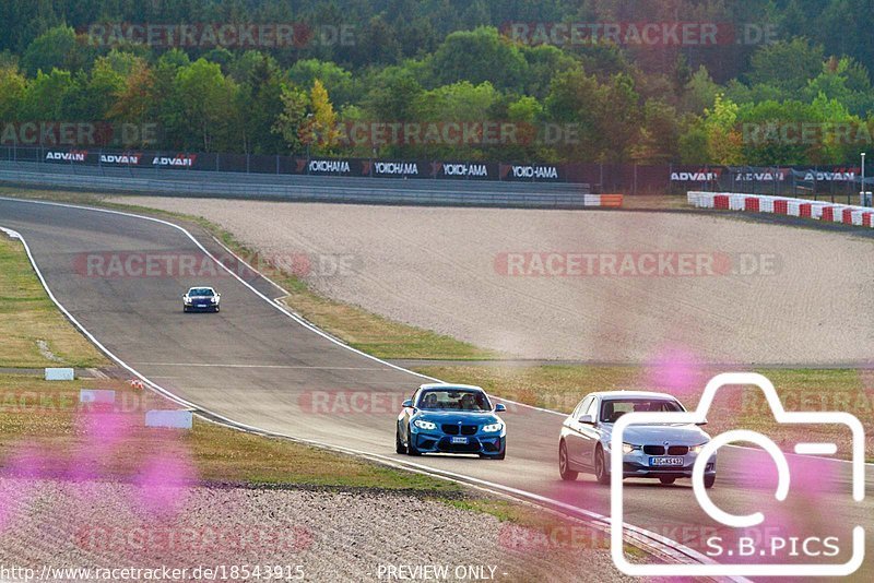 Bild #18543915 - Touristenfahrten Nürburgring Grand-Prix-Strecke (17.08.2022)