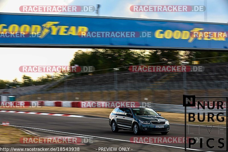 Bild #18543938 - Touristenfahrten Nürburgring Grand-Prix-Strecke (17.08.2022)